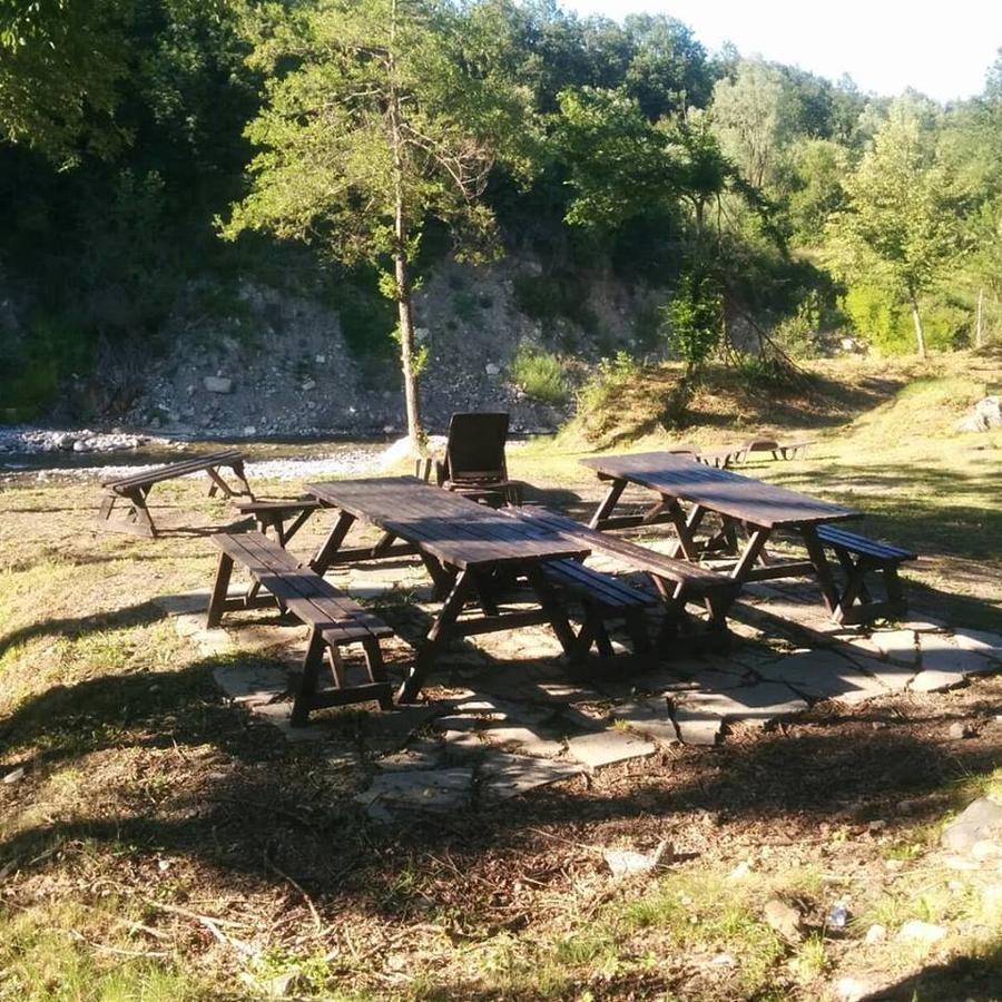 Albergo Diffuso Casa Delle Favole Ferriere Екстер'єр фото